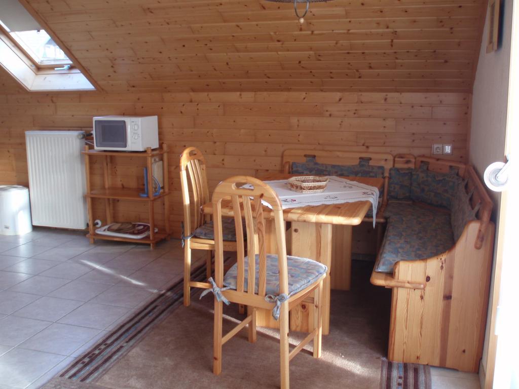 Ferienwohnung Anna Scheid เคลแบร์ก ภายนอก รูปภาพ