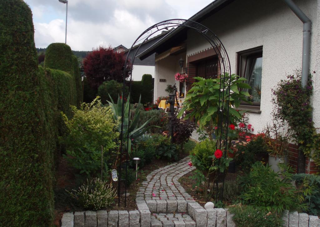 Ferienwohnung Anna Scheid เคลแบร์ก ภายนอก รูปภาพ