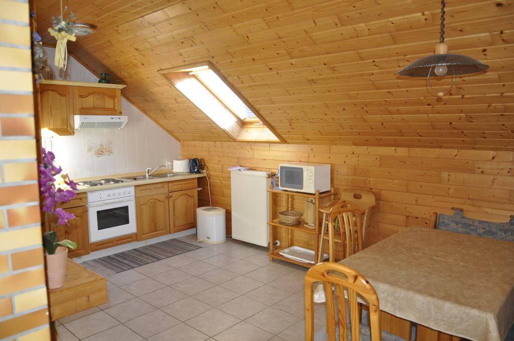 Ferienwohnung Anna Scheid เคลแบร์ก ภายนอก รูปภาพ